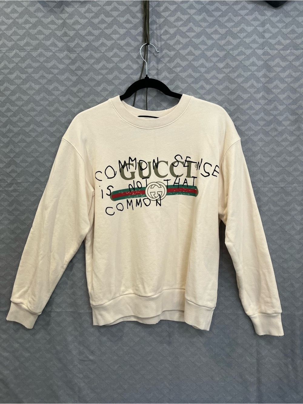 Gucci "Common Sense is Not That Common" Graphic Sweatshirt Cream Size S